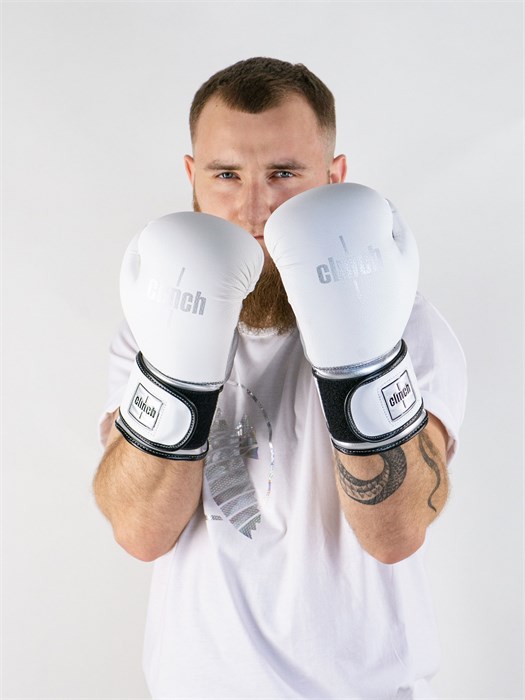 C137 Перчатки боксерские Clinch Fight 2.0  бело-серебристые 4854db5f-66db-11ee-0a80-006400015eb8 - фото 1235