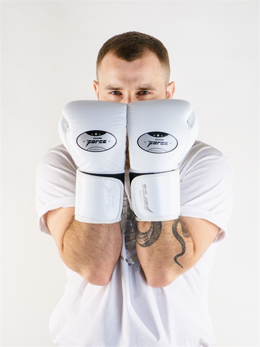 Боксерские перчатки Infinite Force Chrono b0cb352d-7ee2-11ee-0a80-0f79000001c1 - фото 3720