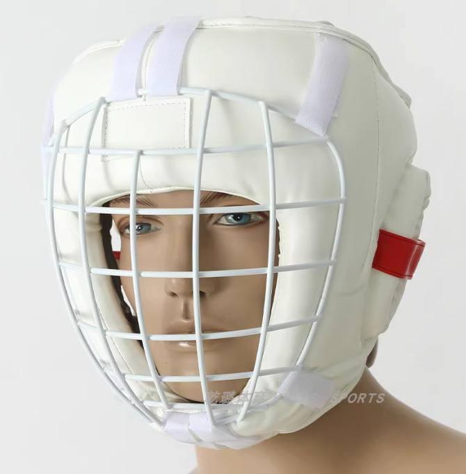 Шлем с металлической решеткой для каратэ c36daa7a-cc28-11f0-0a80-0d2f001ab962 - фото 4445