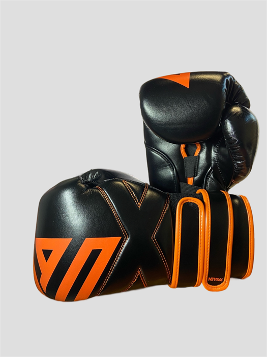 Перчатки боксерские WOLON черно-оранжевые 23e3326a-1463-11f0-0a80-0131000c81a1 - фото 532