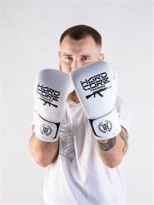 Боксерские перчатки Hardcore Training AK PU (белые) 664b9f3f-66ef-11ee-0a80-0f250001f94c