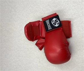 Перчатки накладки для карате SOLTAS, цвет ,красный , e04d8085-a905-11f0-0a80-1cc20012d6f4