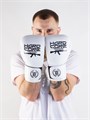 Боксерские перчатки Hardcore Training AK PU (белые) 664b9f3f-66ef-11ee-0a80-0f250001f94c - фото 1699