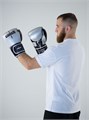 C141 Перчатки боксерские Clinch Punch 2.0 серебристо-черные c0671cdf-5544-11ed-0a80-05c9002c28ab - фото 4400